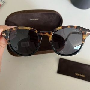 Tom Ford sunglasses. Style - Jameson